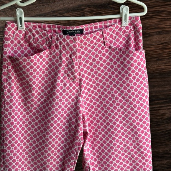 Chadwick’s of Boston Chic Pink and White Geometric Pants - Picture 4 of 6